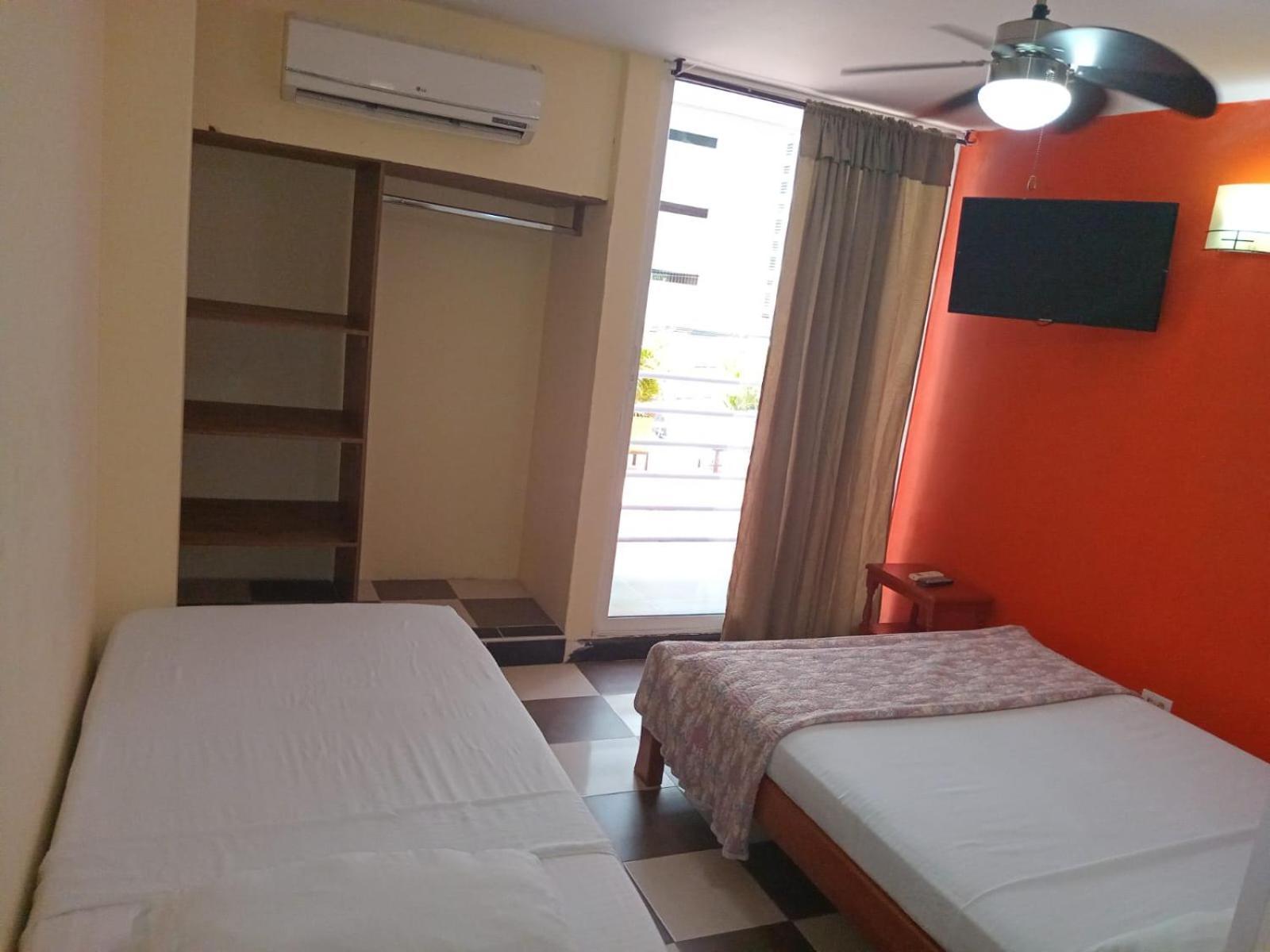 Hotel Bahia Plaza Σάντα Μάρτα Εξωτερικό φωτογραφία