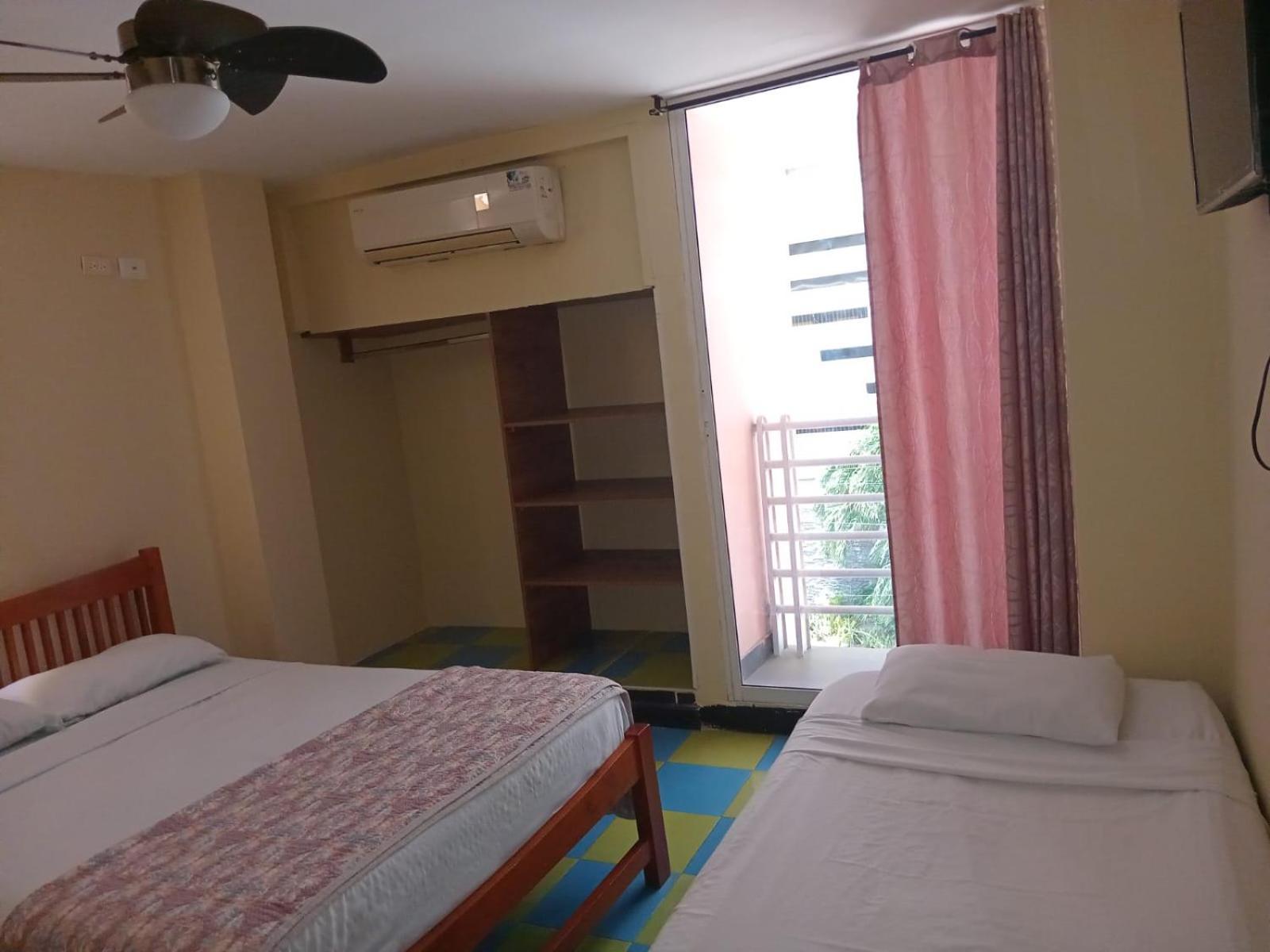 Hotel Bahia Plaza Σάντα Μάρτα Εξωτερικό φωτογραφία